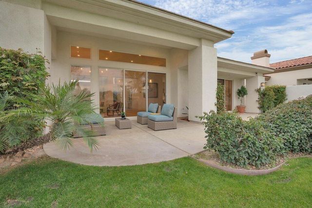 710 Hawk Hill Trail, Palm Desert, CA 92211