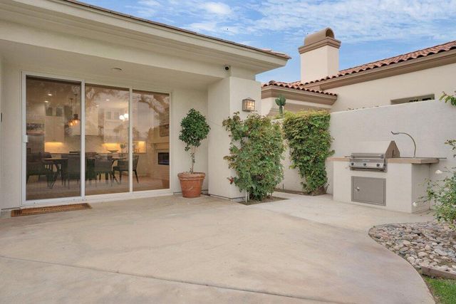 710 Hawk Hill Trail, Palm Desert, CA 92211