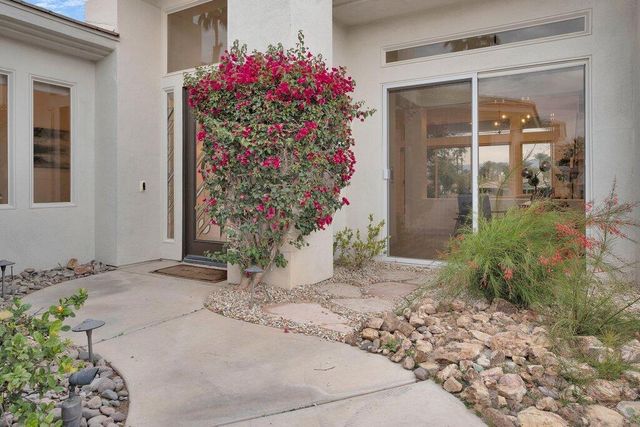 710 Hawk Hill Trail, Palm Desert, CA 92211