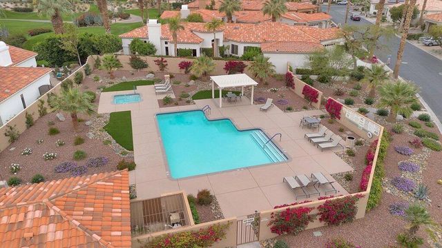 710 Hawk Hill Trail, Palm Desert, CA 92211