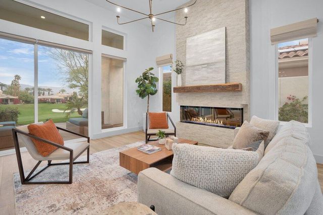 710 Hawk Hill Trail, Palm Desert, CA 92211