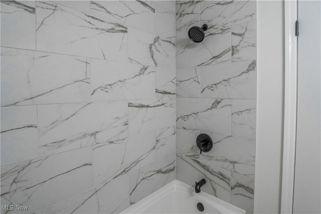 1548 Sunside Drive, Akron, OH 44321