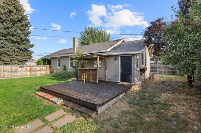 9660 N Melrose ST, Hayden, ID 83835
