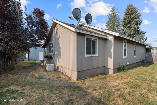 9660 N Melrose ST, Hayden, ID 83835