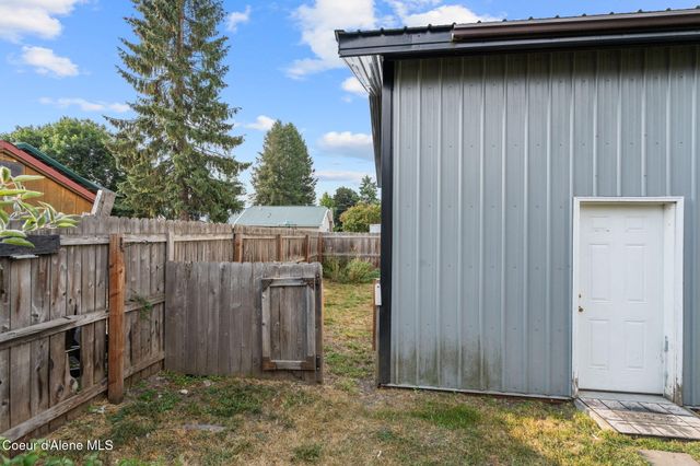 9660 N Melrose ST, Hayden, ID 83835