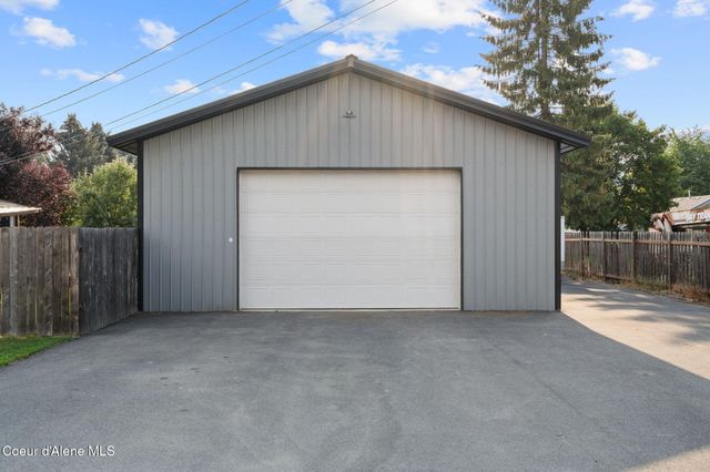 9660 N Melrose ST, Hayden, ID 83835
