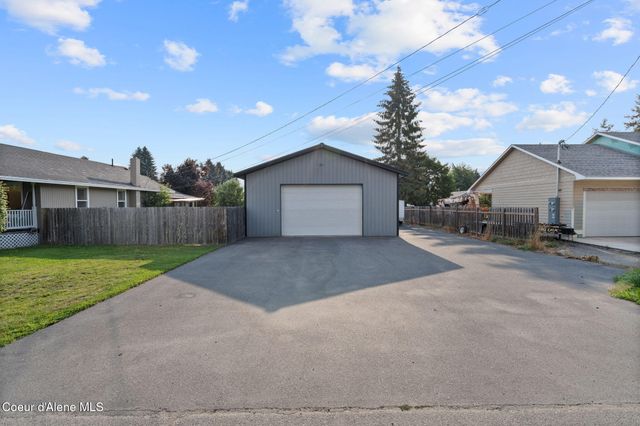 9660 N Melrose ST, Hayden, ID 83835