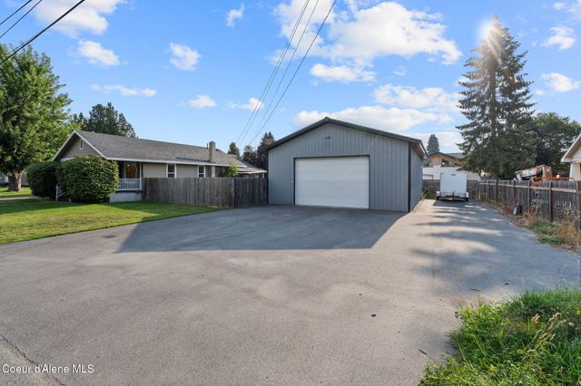 9660 N Melrose ST, Hayden, ID 83835