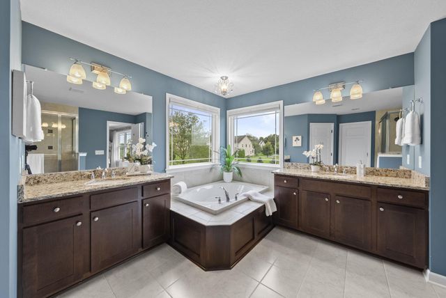 1133 Rambling Brook Way, Delaware, OH 43015