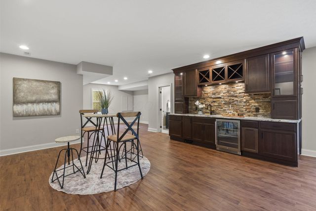 1133 Rambling Brook Way, Delaware, OH 43015