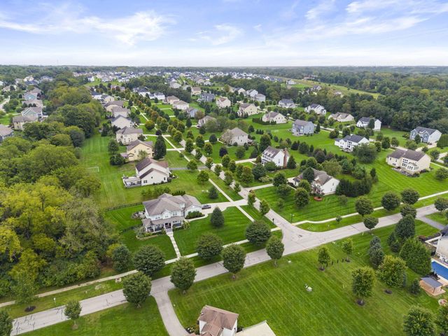 1133 Rambling Brook Way, Delaware, OH 43015