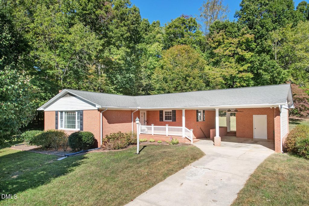 1915 Ashby Street, Eden, NC 27288