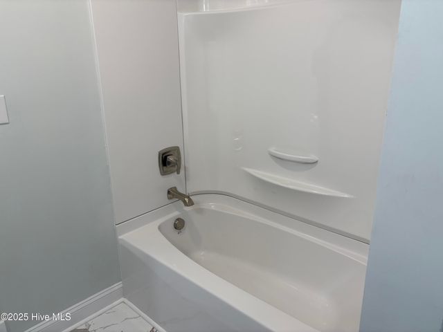 1914 Trent Boulevard, New Bern, NC 28560