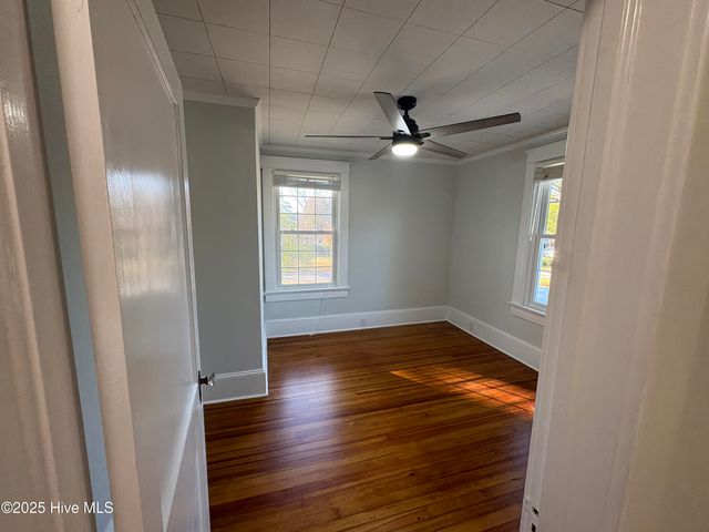 1914 Trent Boulevard, New Bern, NC 28560