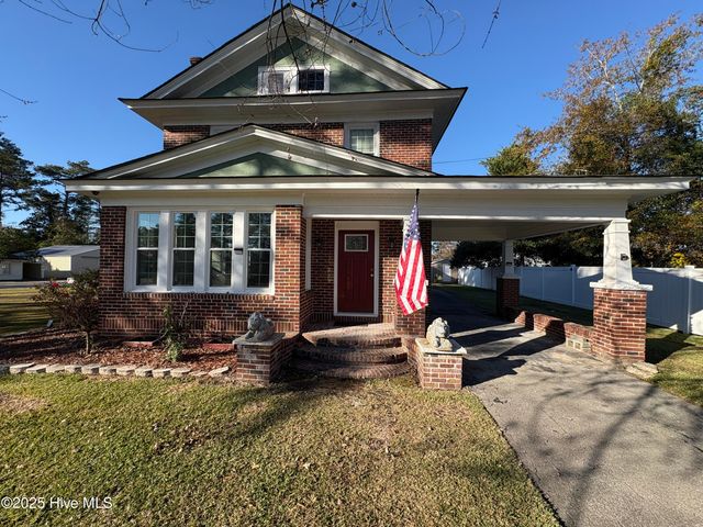 1914 Trent Boulevard, New Bern, NC 28560