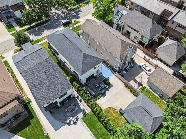 484 Park Street, Birmingham, MI 48009