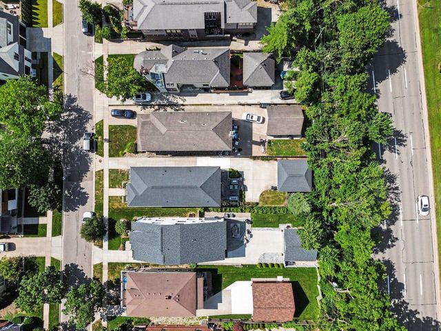 484 Park Street, Birmingham, MI 48009