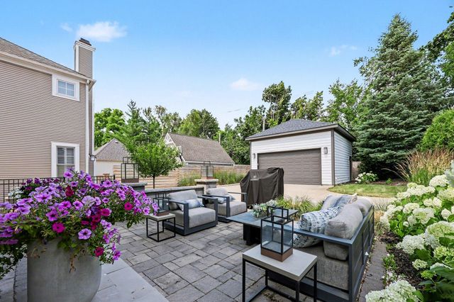 484 Park Street, Birmingham, MI 48009