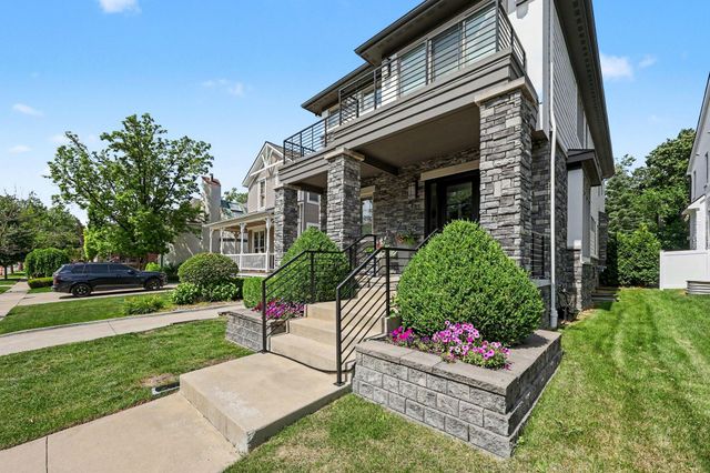 484 Park Street, Birmingham, MI 48009