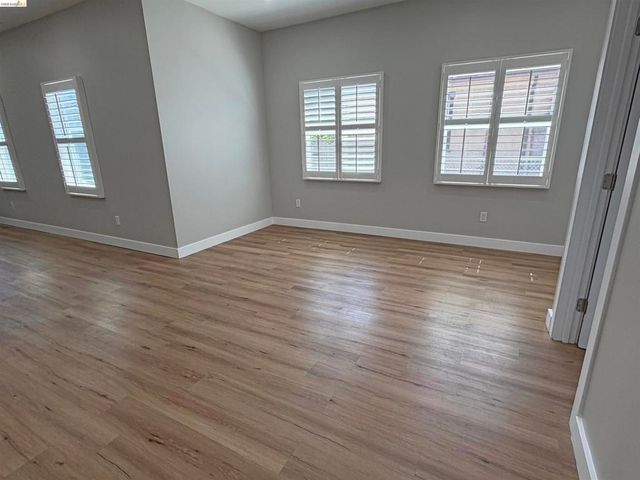 2122 69Th Ave, Oakland, CA 94621