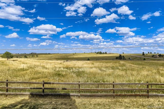 34114 Prairie Loop, Elizabeth, CO 80107