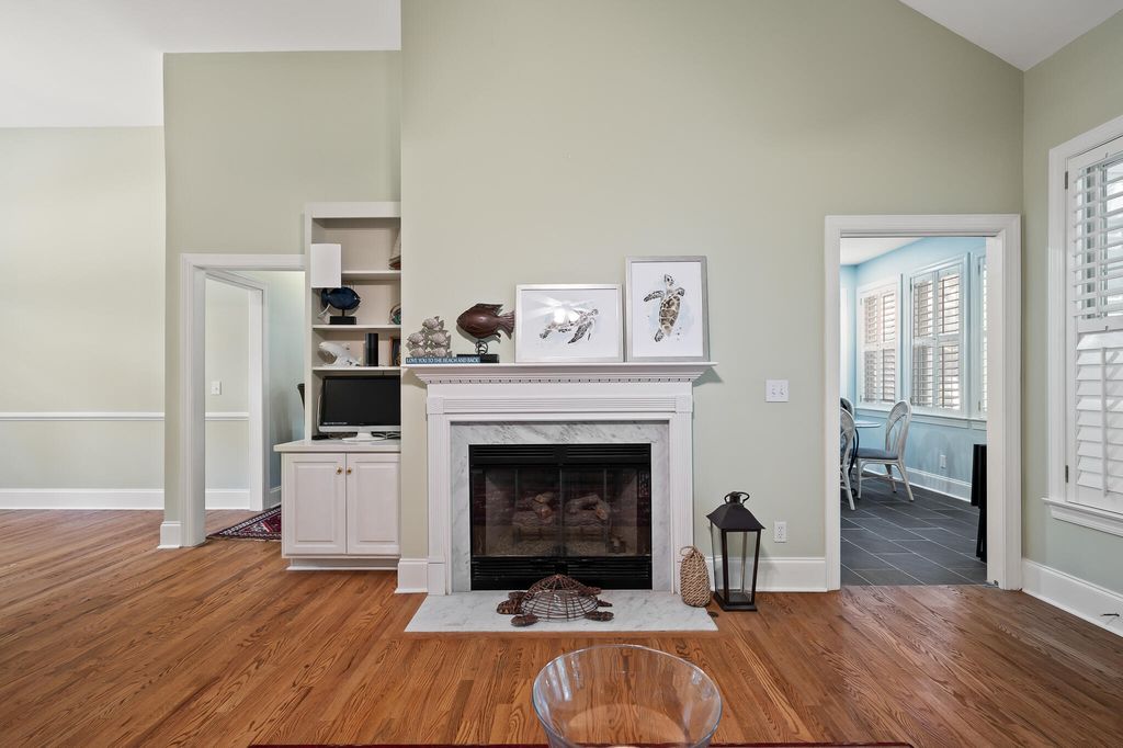 Image 7 of property listing at 3023 Maritime Forest Drive, Johns Island, SC 29455