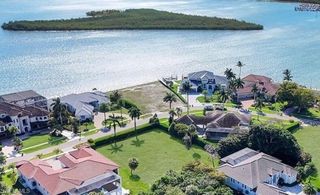 980 Caxambas DR, Marco Island, FL 34145
