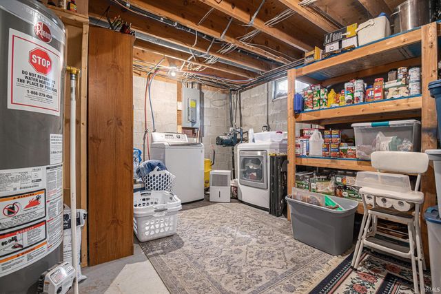 203 Southern Cross Drive, Middlebury, IN 46540