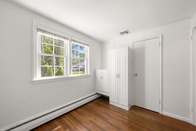 4 Carson Rd, Woburn, MA 01801