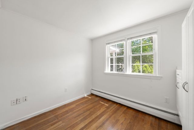 4 Carson Rd, Woburn, MA 01801