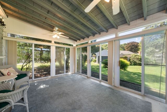 4 Carson Rd, Woburn, MA 01801