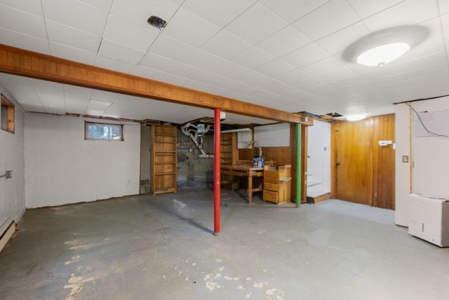 4 Carson Rd, Woburn, MA 01801
