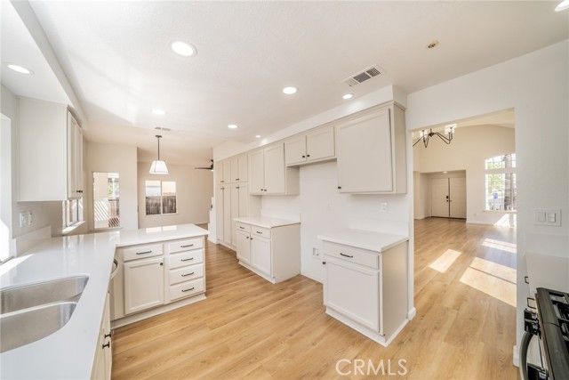 15849 Firethorn Road, Fontana, CA 92337