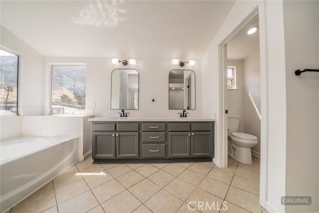 15849 Firethorn Road, Fontana, CA 92337