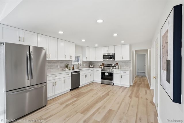 36186 Marilac Street, Harrison Charter Township, MI 48045