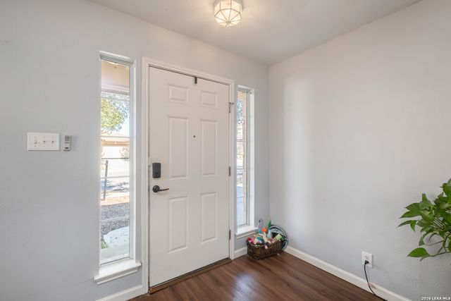 309 Hummingbird Dr, New Braunfels, TX 78130