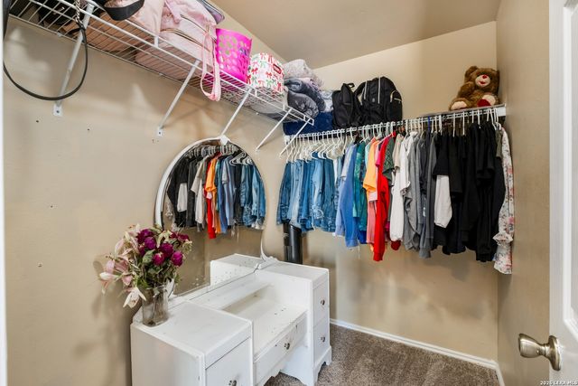 309 Hummingbird Dr, New Braunfels, TX 78130