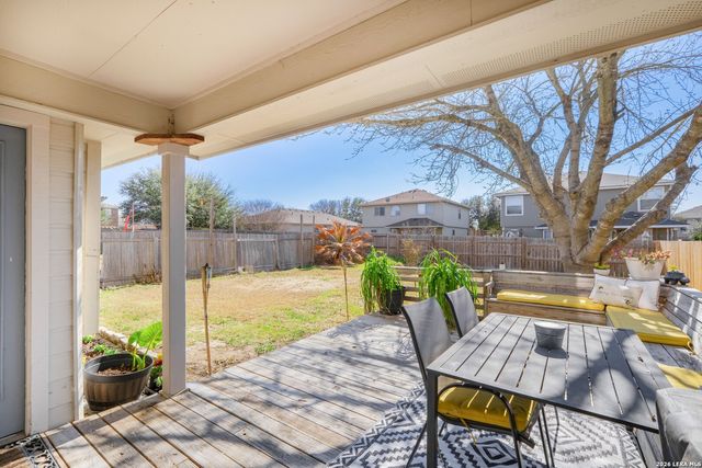 309 Hummingbird Dr, New Braunfels, TX 78130