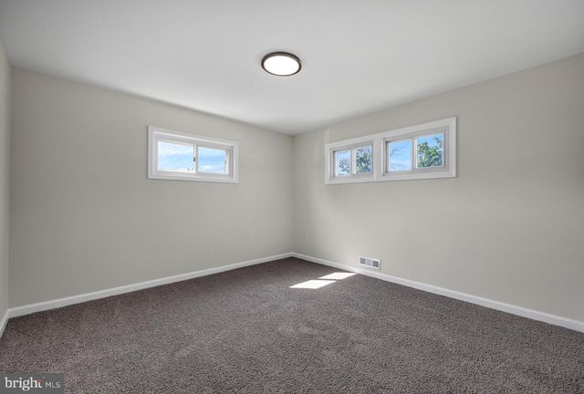 7505 LIBERTY RD, Baltimore, MD 21207