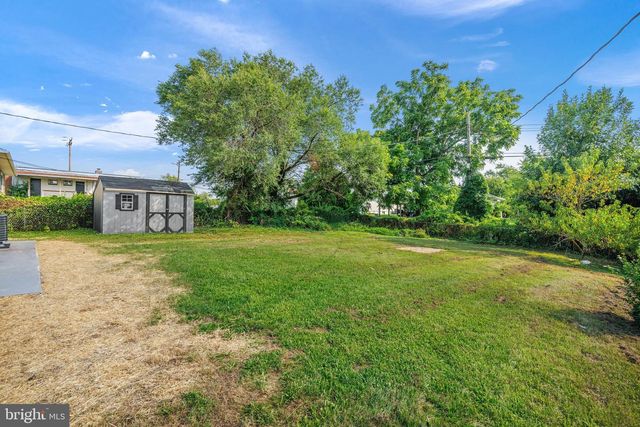 7505 LIBERTY RD, Baltimore, MD 21207