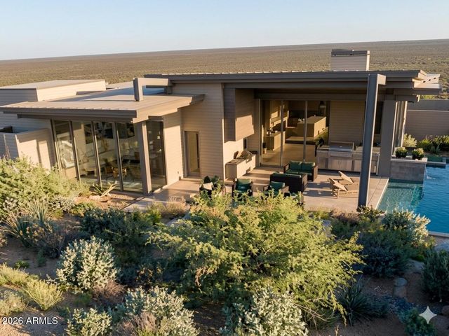 10101 E CAVEDALE Drive, Scottsdale, AZ 85262