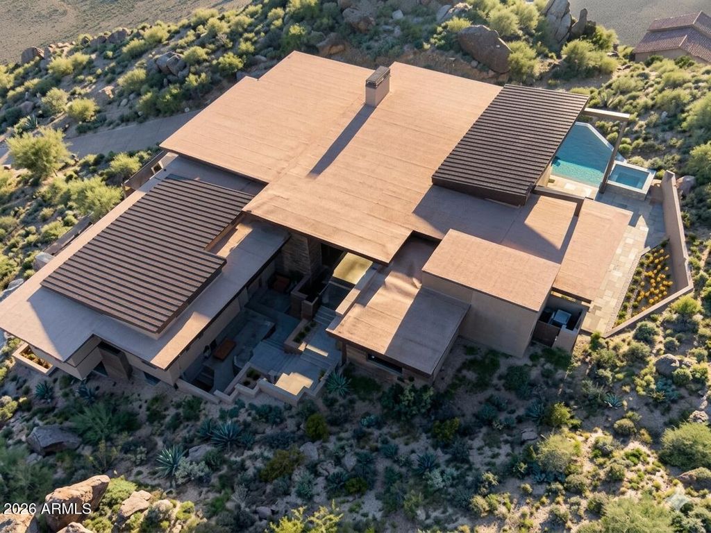 10101 E CAVEDALE Drive, Scottsdale, AZ 85262 — photo 3