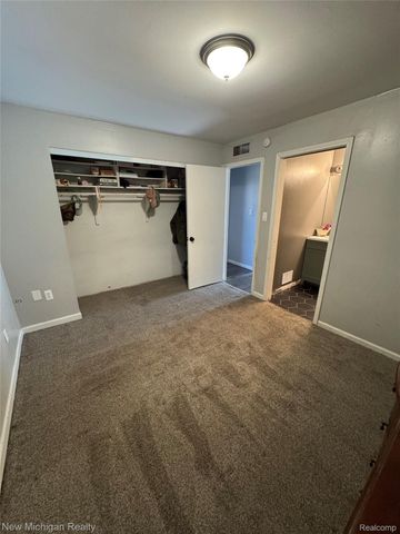 28311 Roy Street, St. Clair Shores, MI 48081