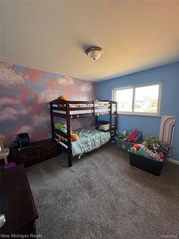 28311 Roy Street, St. Clair Shores, MI 48081