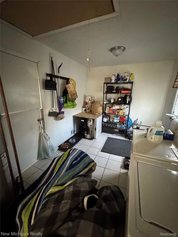 28311 Roy Street, St. Clair Shores, MI 48081