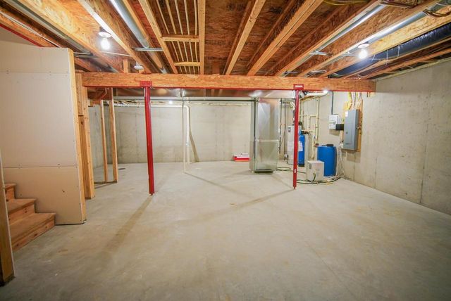 324 White Tail Drive, Sun Prairie, WI 53590