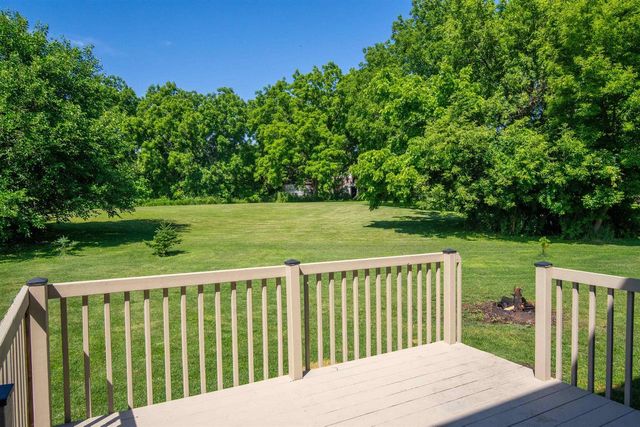 324 White Tail Drive, Sun Prairie, WI 53590