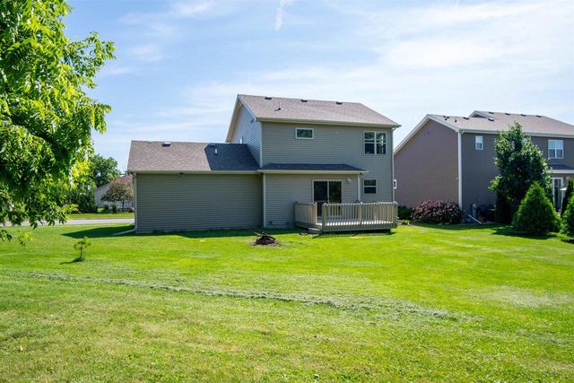 324 White Tail Drive, Sun Prairie, WI 53590