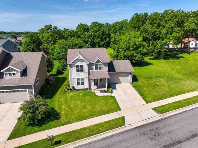 324 White Tail Drive, Sun Prairie, WI 53590