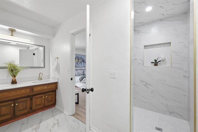 900 Woodbury Drive, Edmond, OK 73034